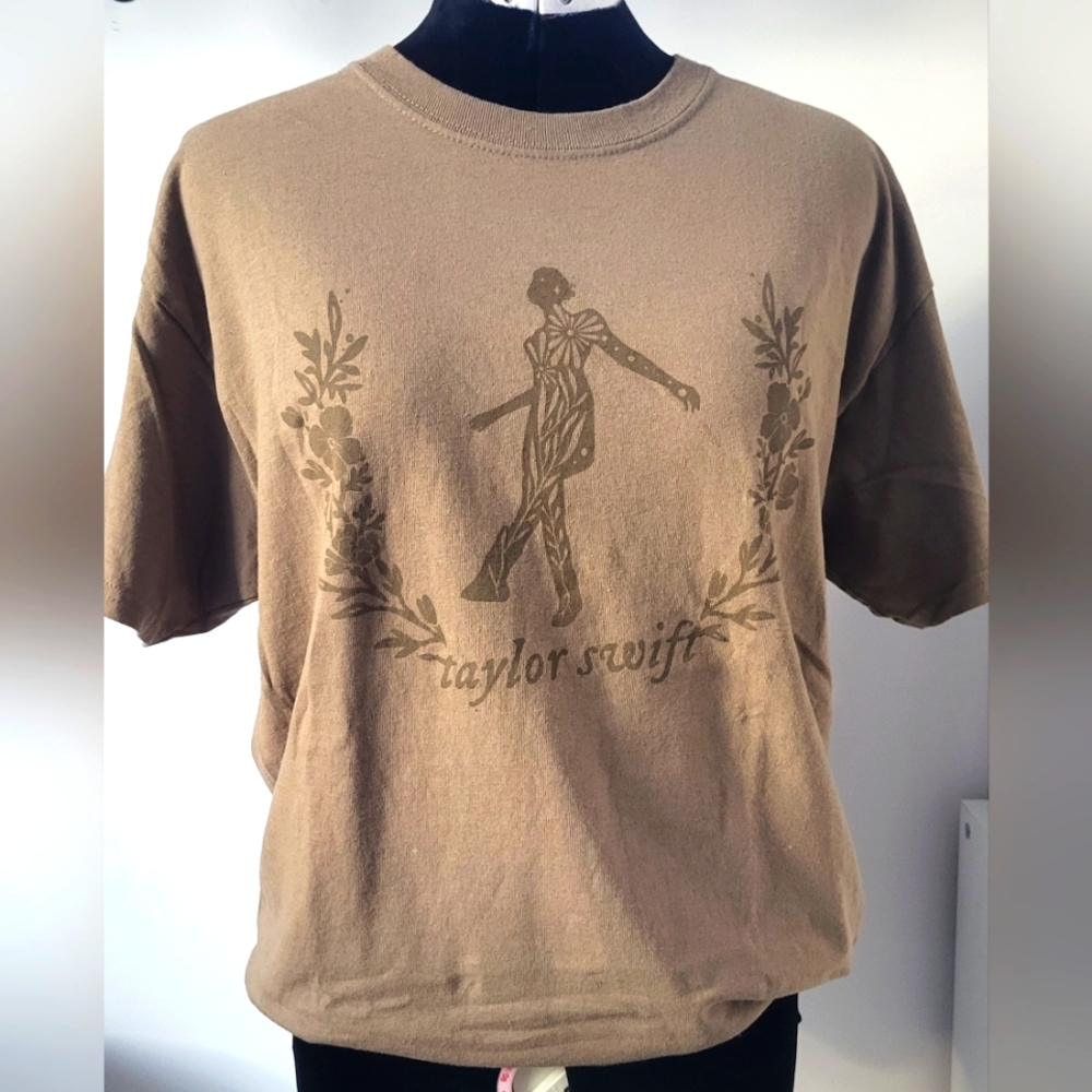 NWOT Taylor Swift Folklore Era Chocolate Brown T-Shirt Size L